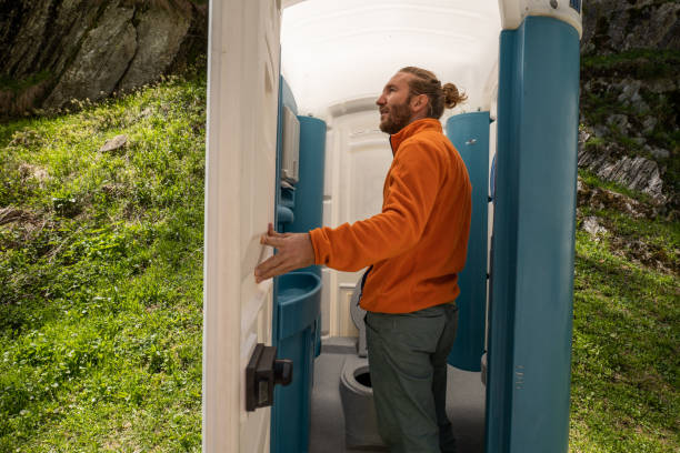Best Portable restroom trailer rental  in Charlestown, MD